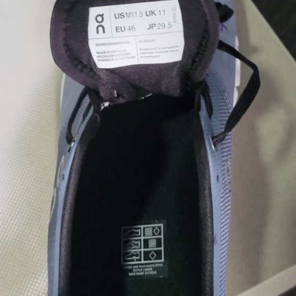 On Running Cloud X3 Size 11.5 NWT/NWB - Picture 10 of 11